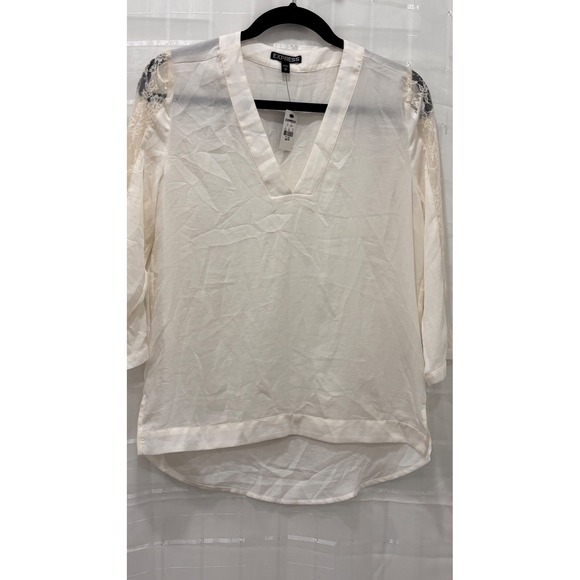 Express Tops - Express Womens Ivory Lace Sequin V-Neck Blouse High Low Hem Cream XS New